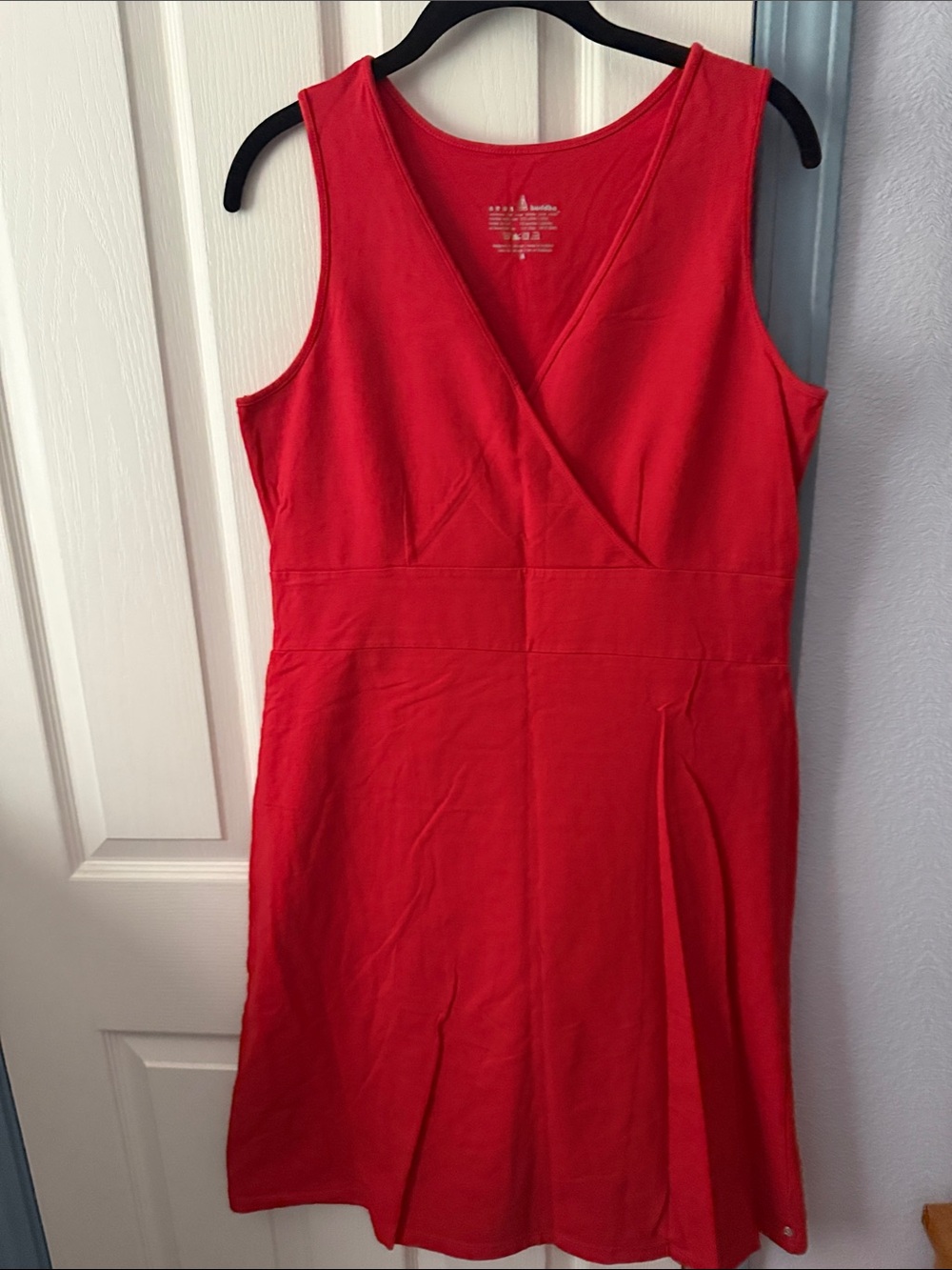 neon buddha Red Sleeveless V-Neck Midi Dress